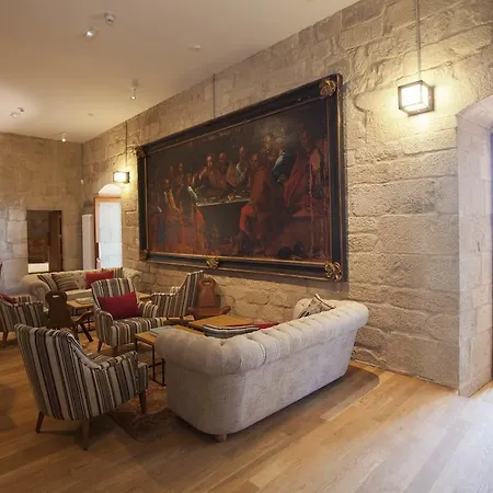 Hotel De Castillo Monterrei